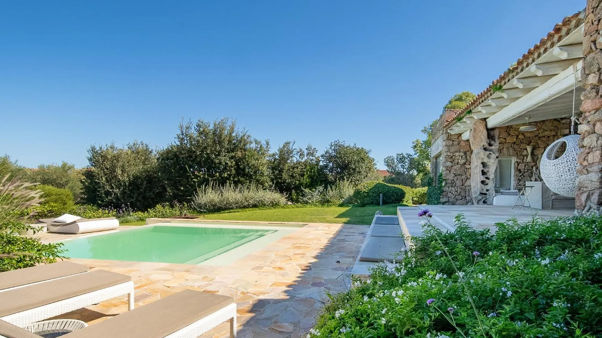 Exclusive Villa In Porto Rotondo With Jacuzzipool