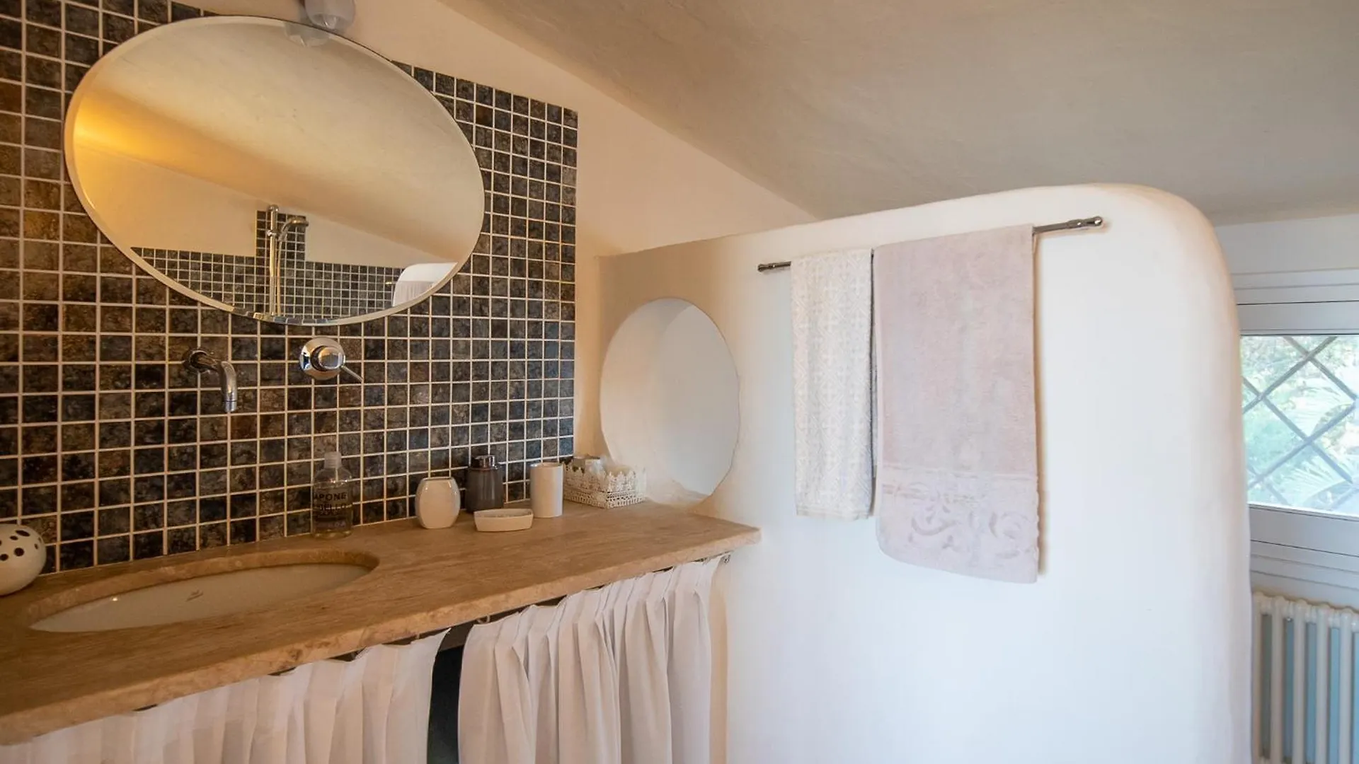 Exclusive Villa In Porto Rotondo With Jacuzzipool