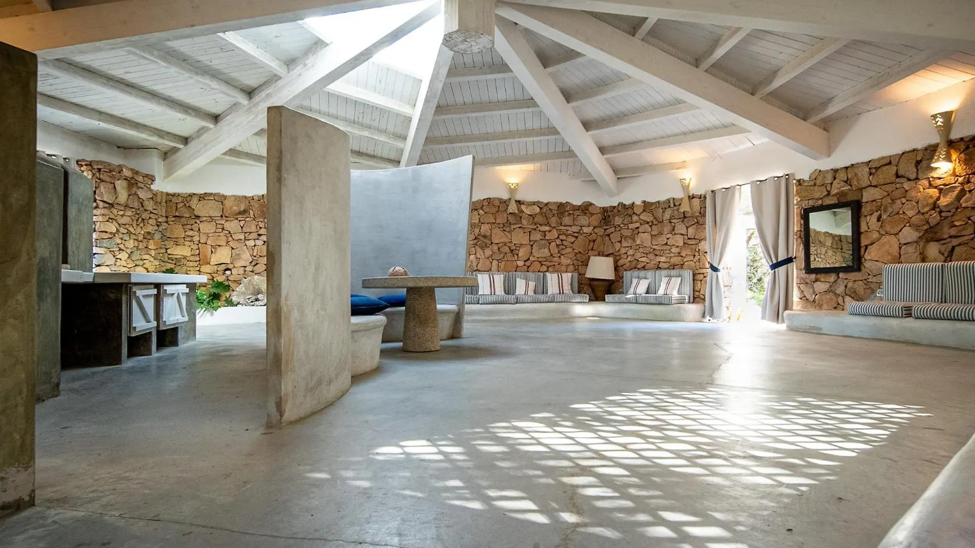 Exclusive Villa In Porto Rotondo With Jacuzzipool Itálie