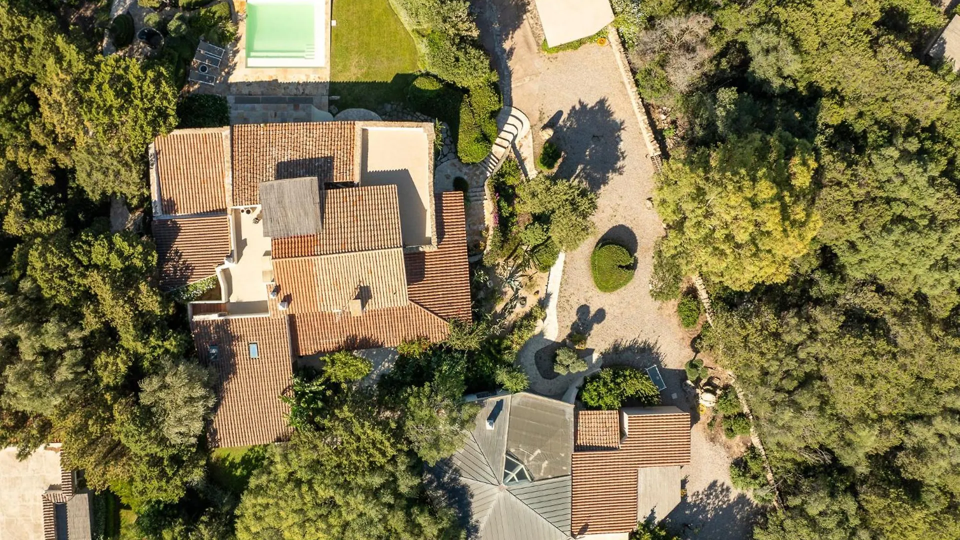 Exclusive Villa In Porto Rotondo With Jacuzzipool